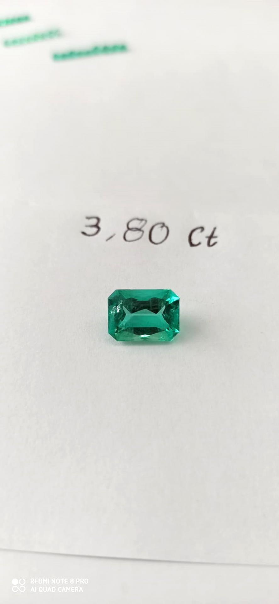 3.80ct Colombian Emerald ( Exceptional) 